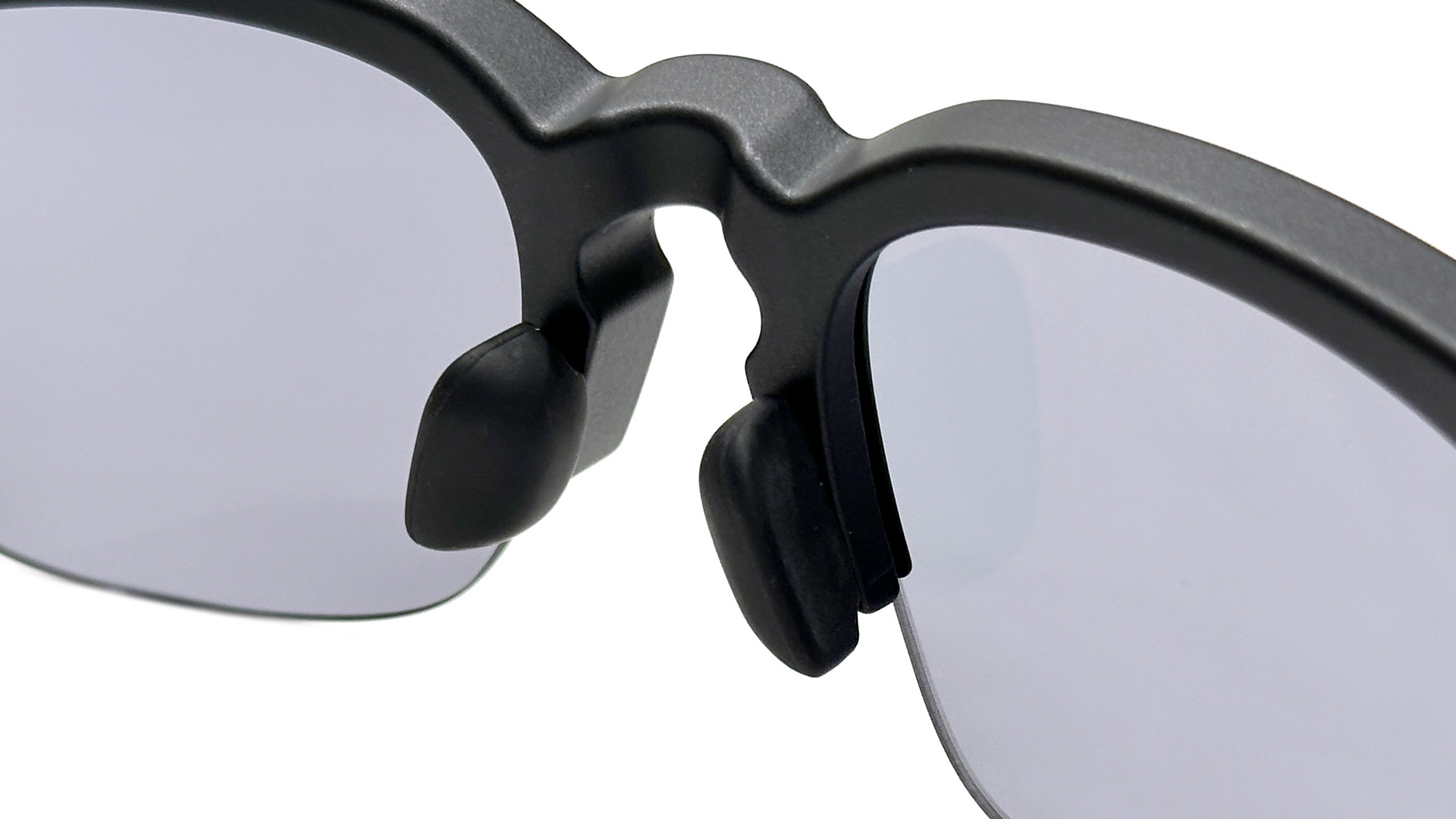 999.9 feelsun 2025 SPRING F-23SP ラバー製の大小2サイズのパッド
