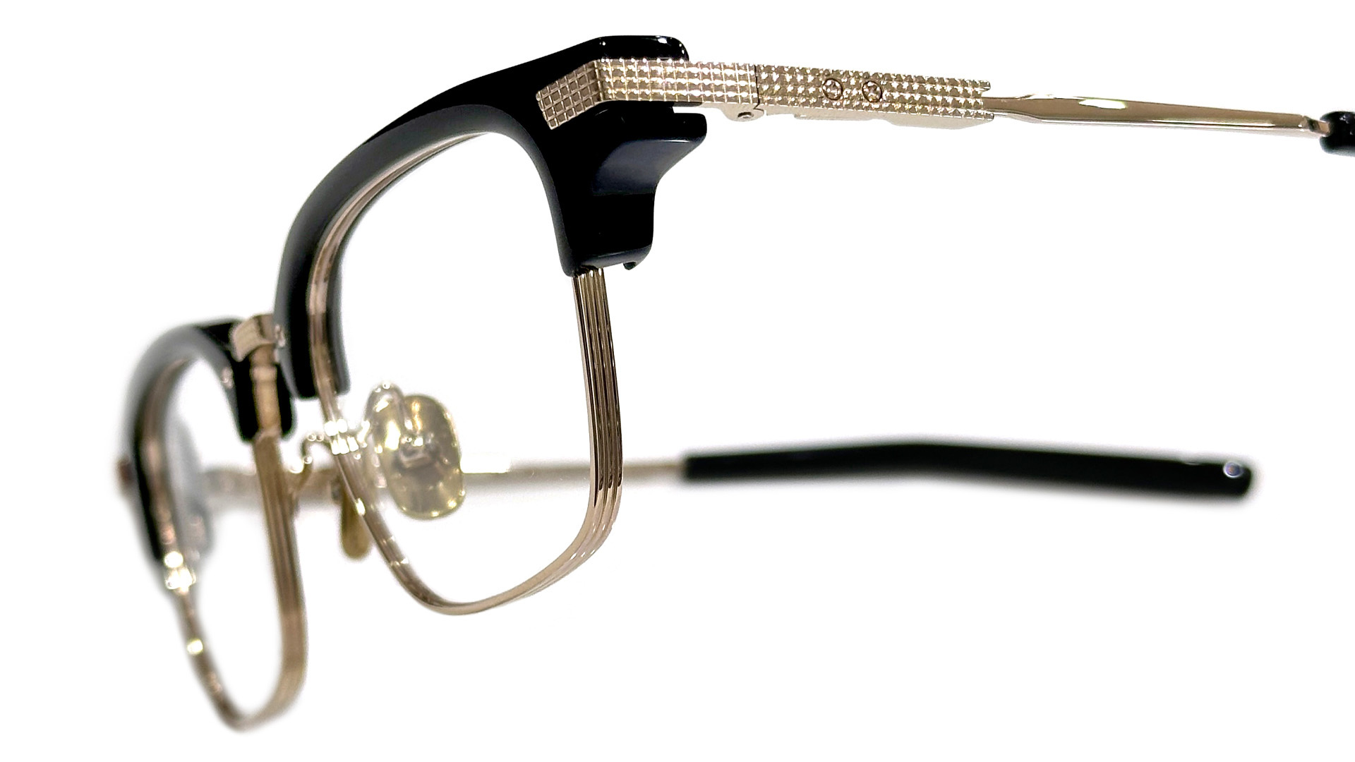 999.9 2025AW NEW EYEWEAR M-01H 重厚な立体感が際立つサーモントスタイル