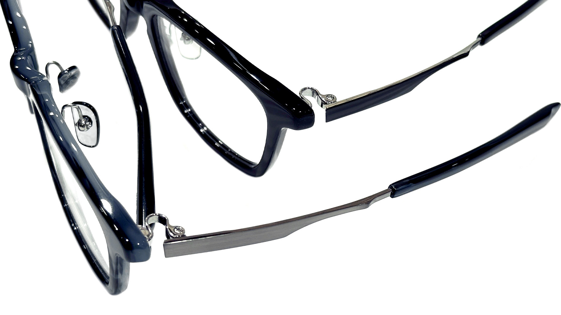 フォーナインズ  2025AW新作メガネ NPM-153 シャーリングやポイント染色で質感や色味を変えたメタルテンプル