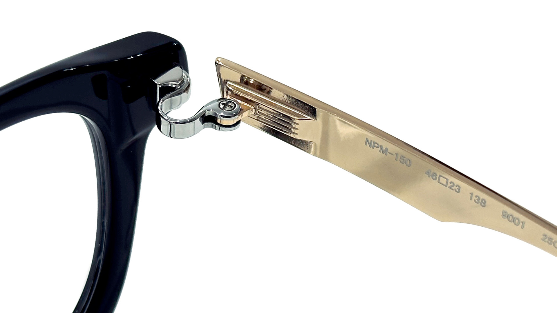 フォーナインズ NEW COLLECTION 2025 SPRING NPM-150 横顔を演出するテンプルと異素材をつなぐ逆Rヒンジ