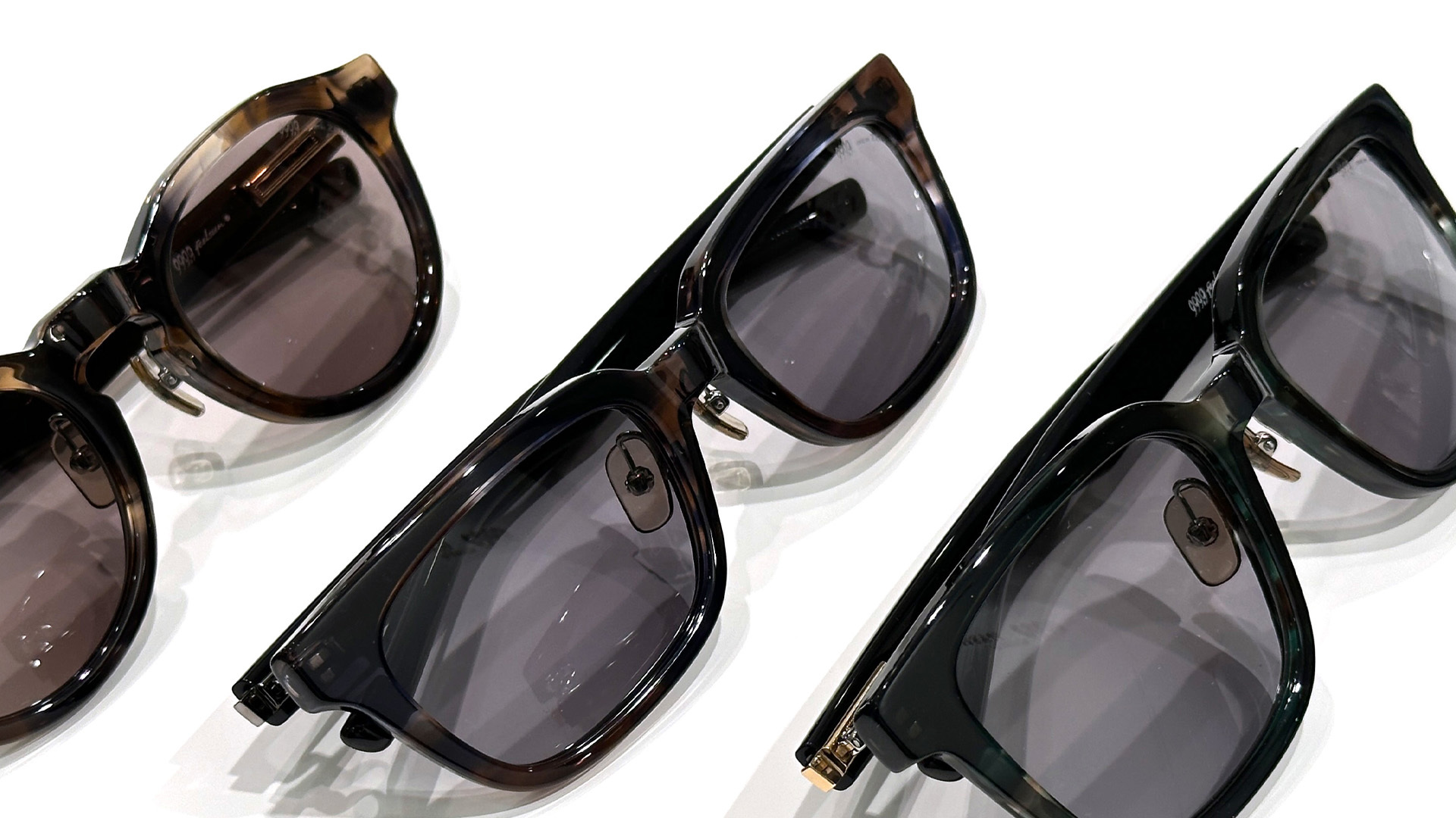 999.9 feelsun 限定サングラス F-60NP ZEISS series 紫外線が当たった調光時のレンズ