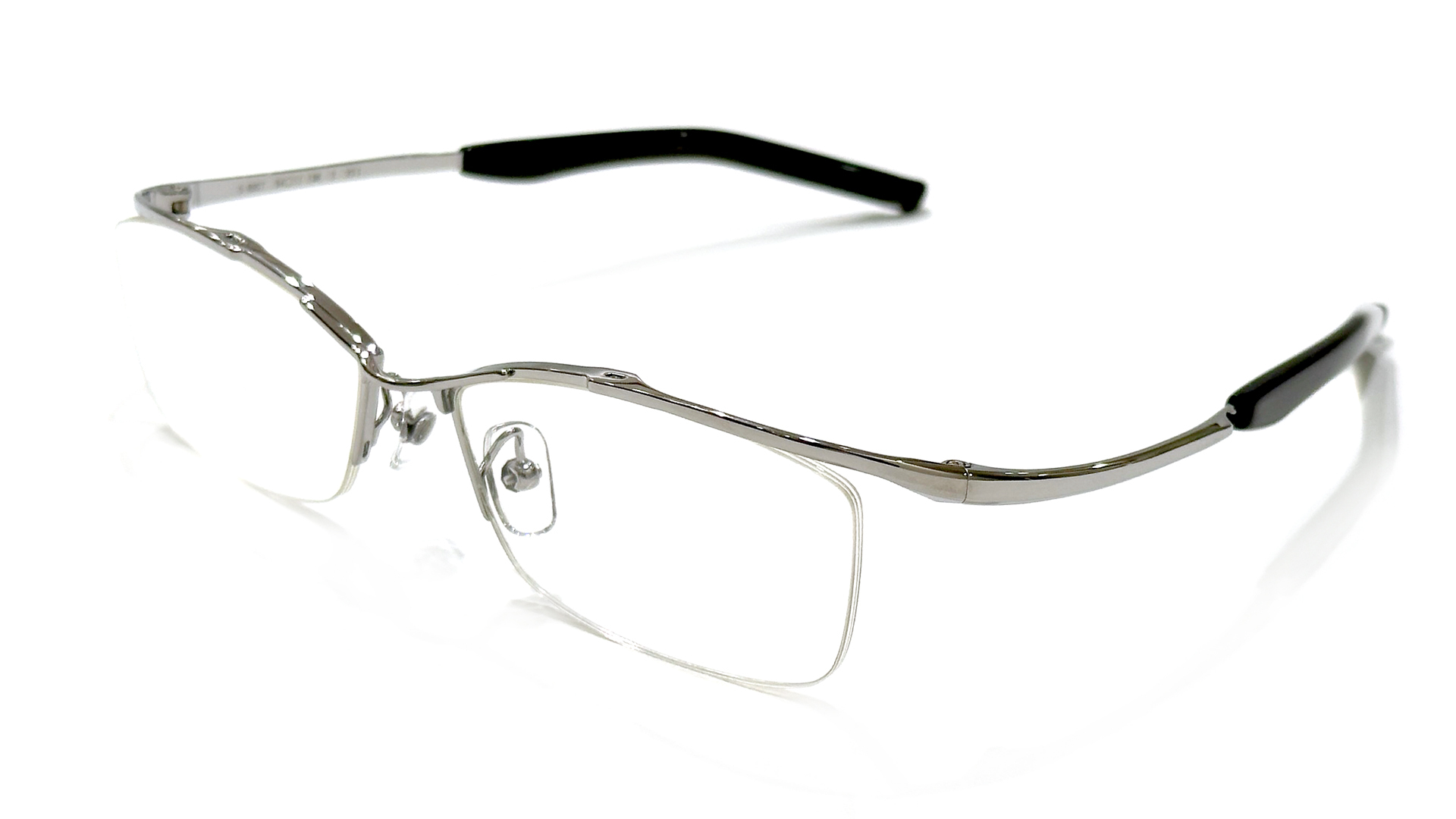 緻密なカッティングで流線形が映える999.9 新作眼鏡フレーム「S-880T 
